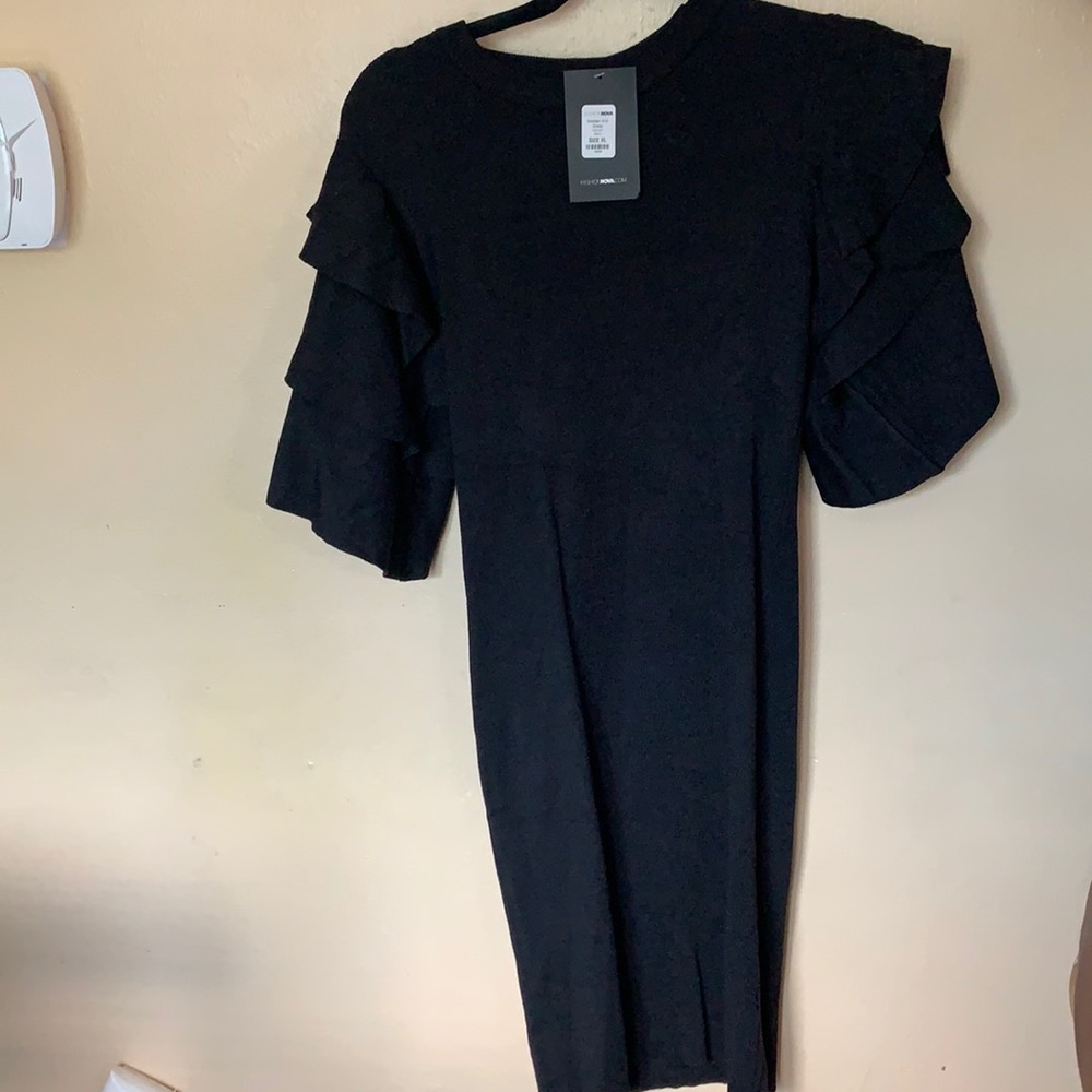 Madden knot dress. XL and black.